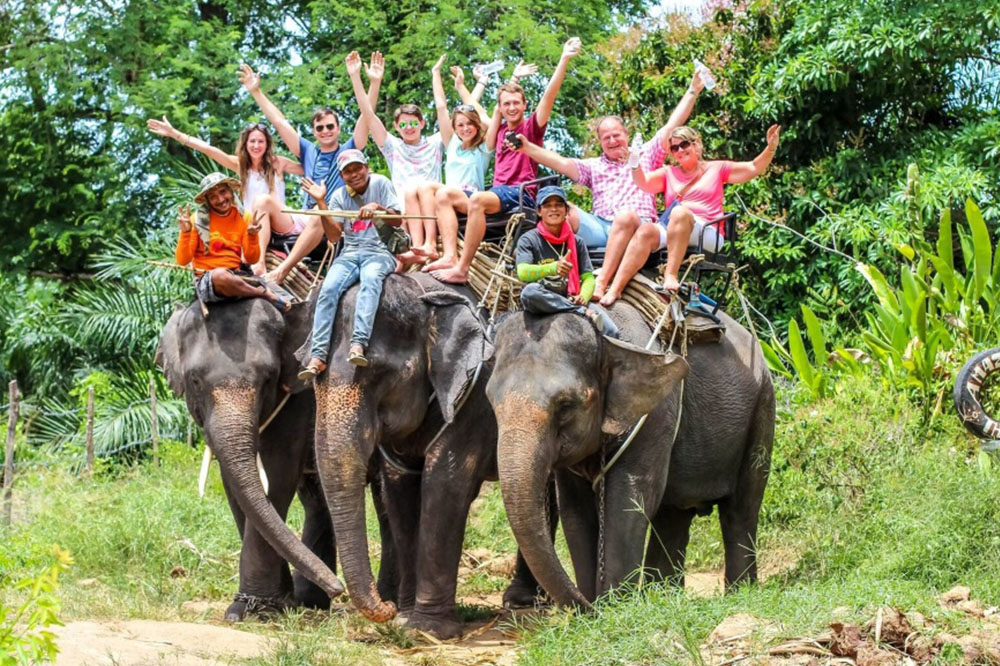 2人同行，第2人優惠5000 泰國三城10日~$38,900起
