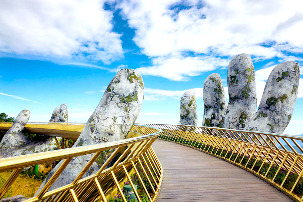 2人成行-送網卡 虎航~超值四星峴港五日~$19,900起